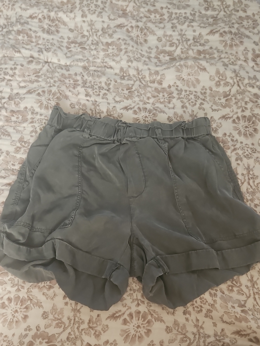 aerie High-Waist Ruffle-Trim Shorts in Olive
